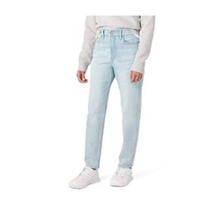 Signature by Levi Strauss Women's Light Blue Straight Jeans